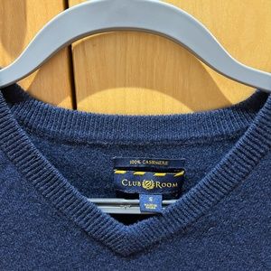 100% Cashmere Navy Blue V-Neck Sweater - Size Small - NEW